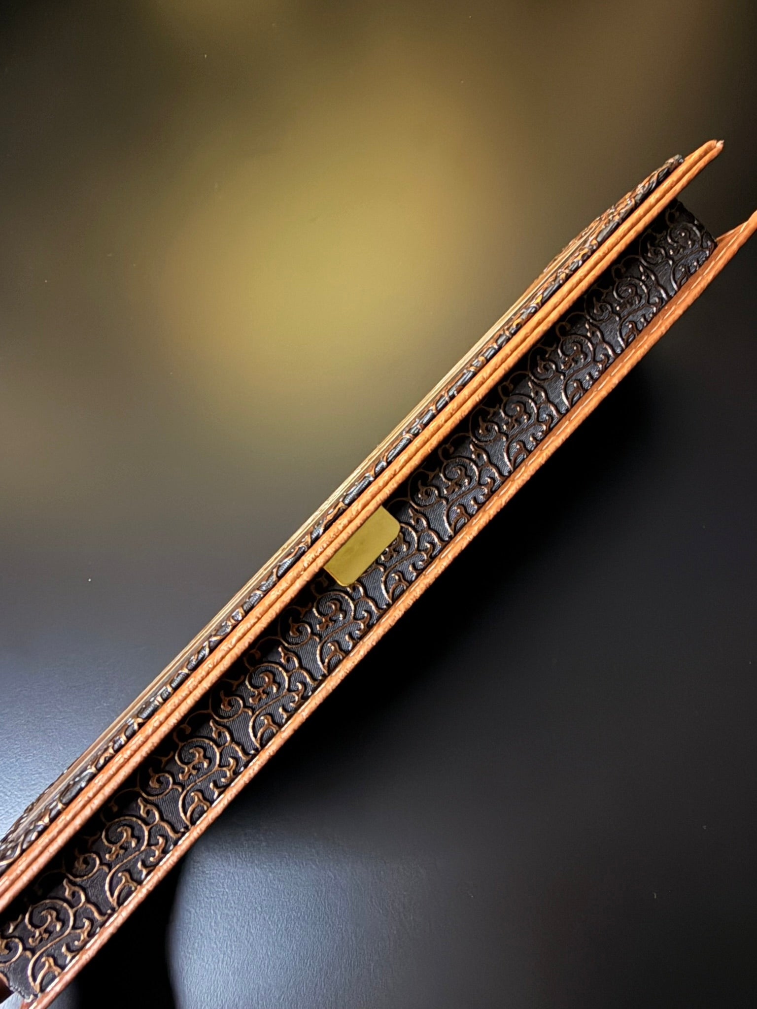 KMB003